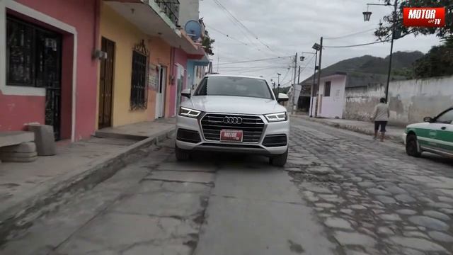 Audi Q5 - Prueba de manejo de Motor en TV смотреть онлайн