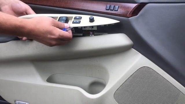 How To Remove Infiniti G35x G35 Sedan Front Door Panel 2007 2008