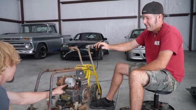 We bought a CHEAP 80's KAWASAKI Mini Bike... Will it Run and Ride Again? смотреть онлайн