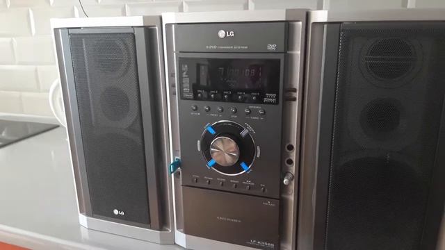 Музыкальный центр Mini LG LF-K3565 смотреть онлайн