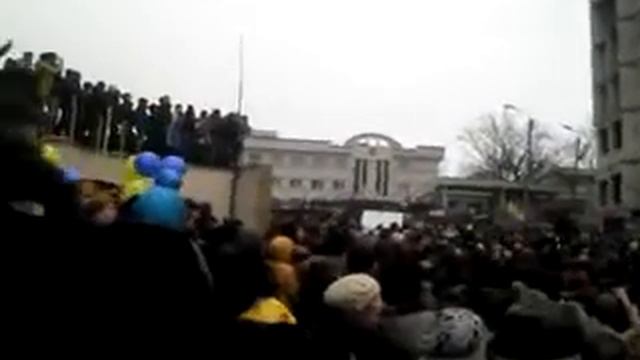 Пикет у российского консульства в Одессе смотреть онлайн