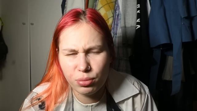 Стыдные истории из жизни | ломала руку попой, уронила колонку в дачный туалет… смотреть онлайн