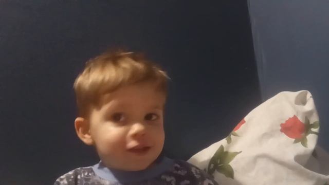 Стих Чем пахнет папа. Рассказывает Лёвушка, 3 года. смотреть онлайн