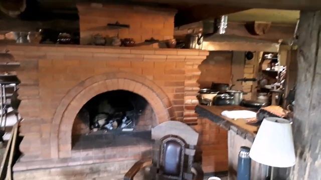 За хлебом в слободу Германа Стерлигова смотреть онлайн