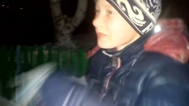 Лизнул железо на морозе. Миф или правда? Есть ли на языке липучки? Результат опыта поверг в шок... смотреть онлайн