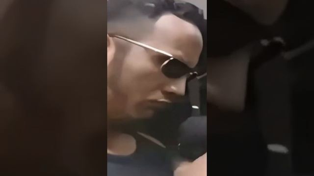 мем скала взгляд (оригинал) смотреть онлайн