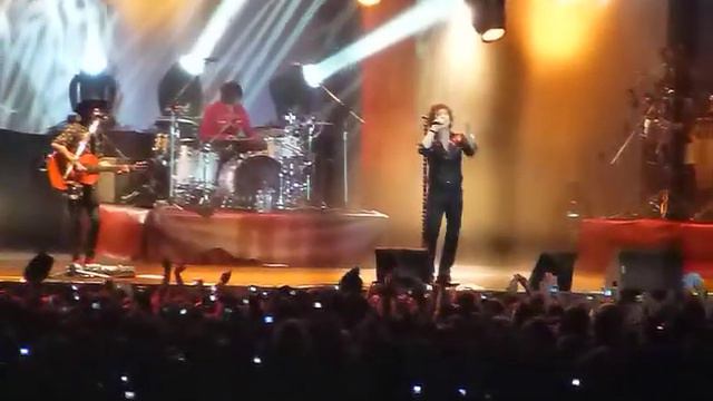 Enrique Bunbury - Sácame de aquí - Estadio Ferrocarril Oeste - Argentina - 03/03/2012 смотреть онлайн