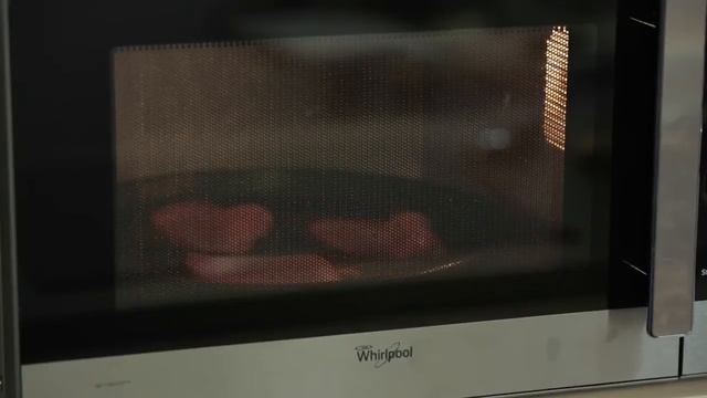 Crisp 'n Grill Recipes - Quick Meals - Eggs and Bacon смотреть онлайн