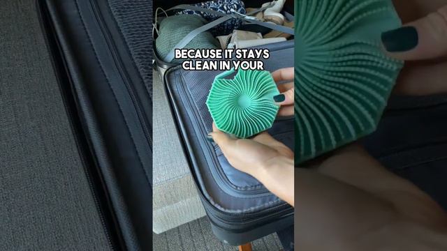 Has this ever happened to you at a hotel? 🤢 #travelmusthaves #travelessentials #showeressentials смотреть онлайн