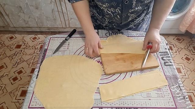 Вкусный Обед ?? Куриный Суп с ДОМАШНЕЙ ЛАПШОЙ ? Такой Супчик Хоть Каждый День Подавайте ?? смотреть онлайн