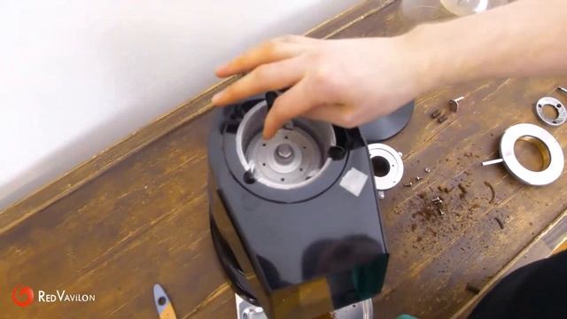 Кофемолка Fiorenzato f64. Чистка жерновов, как это сделать? Полный процесс. смотреть онлайн