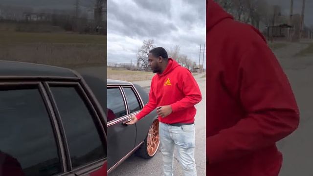 Got The 1987 Chevy Caprice Landau Satin Black With  Rose Gold Trims And Rims ?? #oldschoolcars