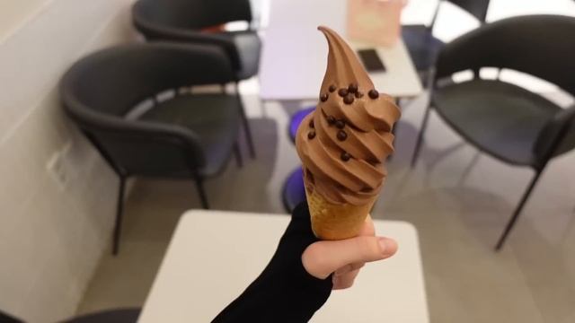 VLOG♡ a day in my life in Seoul / I got flowers from a fan! skincare clinic/ a present for my besti смотреть онлайн