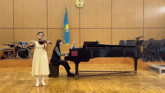 Казахская народная песня «Кызыл бидай» - Калибаева Айдана, РССМШИ им. К. Байсеитовой смотреть онлайн