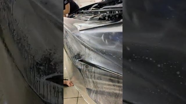 BMW X6 - оклейка матовой пленкой, антихром, бронирование фар, бронирование черных глянцевых вставок смотреть онлайн