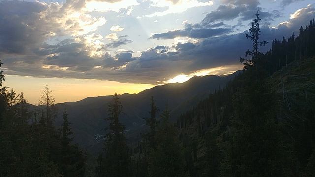 Рассвет на Кок-Жайлау смотреть онлайн