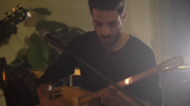 wandering-Live in Tel Aviv смотреть онлайн