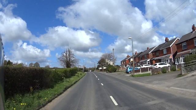 How to go Moto Vlogging with a Sony Action Camera смотреть онлайн