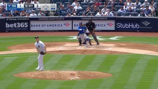 Blue Jays vs. Yankees Game Highlights (5/11/22) | MLB Highlights смотреть онлайн
