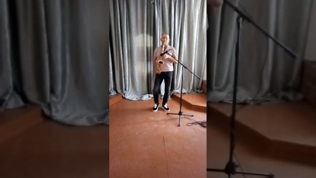 Lady in red.MP4 смотреть онлайн