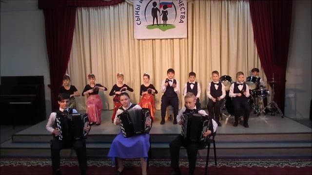 Казаки в Берлине Дм. и Дан. Покрасс, обр. Е.Лёвина смотреть онлайн