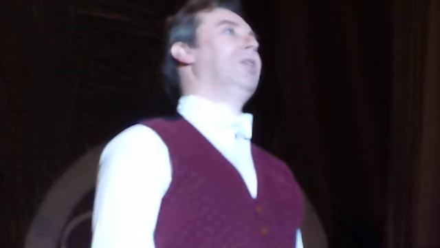 Яркий спектакль ХАТМК "Веселая вдова"_01ч смотреть онлайн