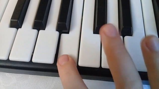 УМКА НА ПИАНИНО.ЛЕГКО! смотреть онлайн