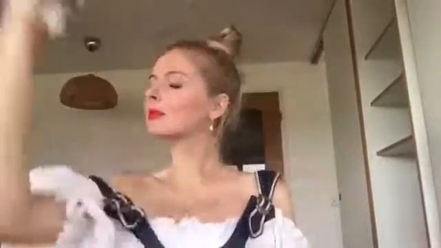 Красивый быстрый образ на Октоберфест/Макияж и прическа смотреть онлайн