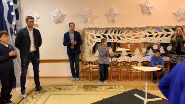 Новогодний праздник в детском доме смотреть онлайн