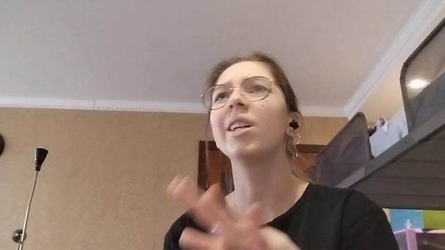 Поговорим о школьной форме//школьная форма не нужна// какая-то девка чё-то тупое несёт смотреть онлайн