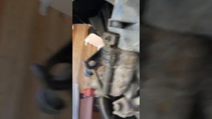 Замена горловины топливного бака на Тойота камри 40