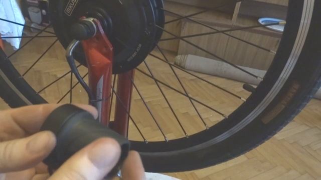 ЭЛЕКТРОВЕЛОСИПЕД ЧАСТЬ 2 ПЕРВЫЙ ЗАПУСК МОТОР КОЛЕСА# А КАК В ГОРКУ ? СМОТРИТЕ В КОНЦЕ РОЛИКА смотреть онлайн