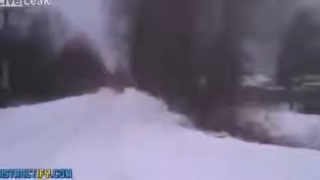 Лучшие авто приколы Драки,курьёзы,драки на дороге смотреть онлайн