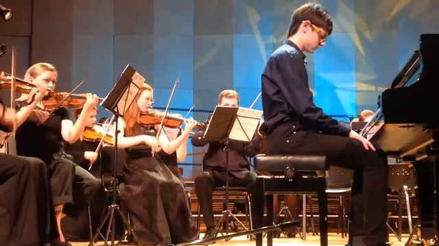 Бетховен Концерт до мажор n°1, 1 часть смотреть онлайн