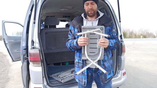 Походный туристический стол и стулья для путешествий, уже в комплекте с Toyota Hiace Regius смотреть онлайн