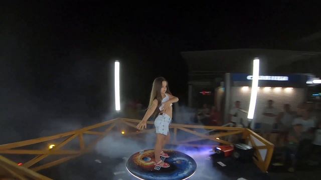 в пространстве #танцы #видео смотреть онлайн