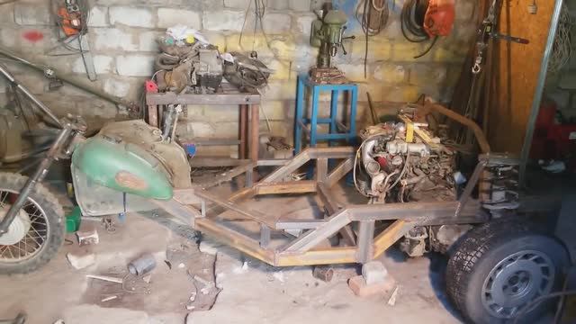 Трайк V6 3L. Первые метры на колёсах. смотреть онлайн