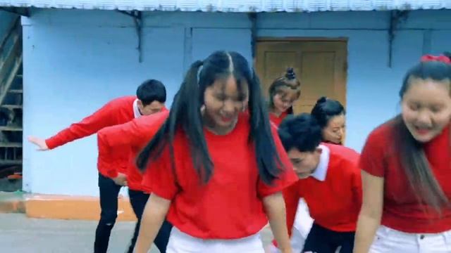 ###We wish you a merry Christmas with a posting Christmas dance from YCCS.?? смотреть онлайн