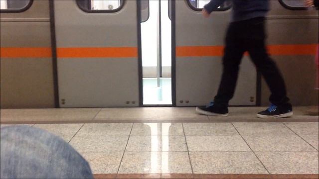 Athens Metro: Kerameikos station (HD) смотреть онлайн