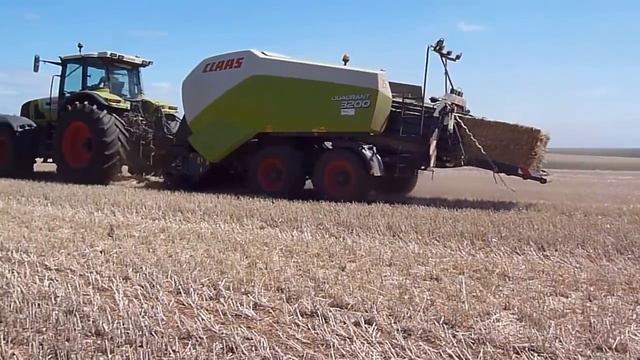 Claas Atlès 946 RZ / Claas Quadrant 3200 / Pressage de paille / Entreprise FOURGEAUD смотреть онлайн