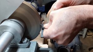 заточка резцов по металлу.