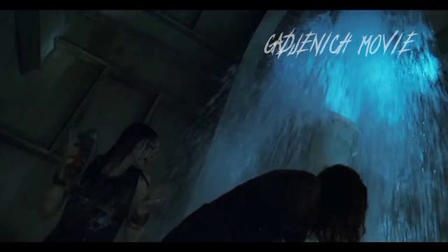 Посейдон (2006)//Коннор нашёл проход в цистерну,которую заполнили водой смотреть онлайн