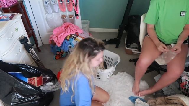 making my bestfriend clean my room смотреть онлайн