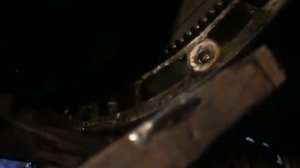 Как открутить болт колленвала Дэо ланос.