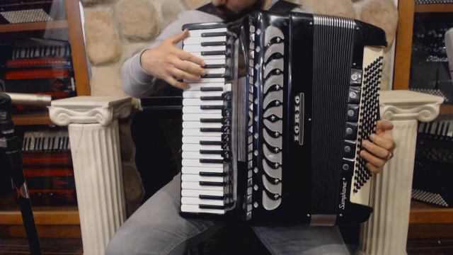 3324 - Black Iorio Accorgan Symphonic Piano Accordion LMM 41 120 $999 смотреть онлайн