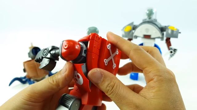 Plants VS Zombies 3 in 1 Transformer Robots and Combine Game Toys смотреть онлайн