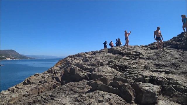 Отдых в Крыму 2020 - ЛУЧШИЕ ПЛЯЖИ КРЫМА - поселок Утес смотреть онлайн