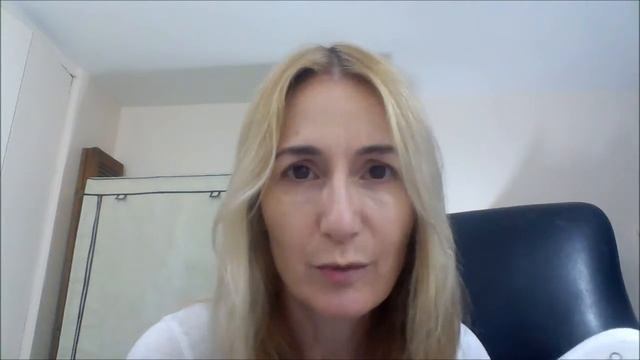 Best Quality, Drug-Store Priced Facial Moisturizer смотреть онлайн