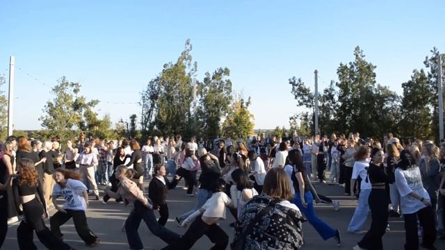 K-pop Random Dance in Volgograd, Russia | pt.1 (24 сентября 2023) смотреть онлайн