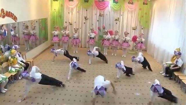 Танец "Ах, как ты мне нравишься!" смотреть онлайн